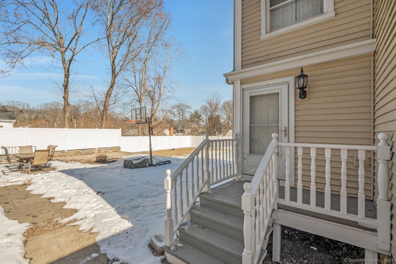 93 Cedar Heights Road, Stamford, Connecticut image 34