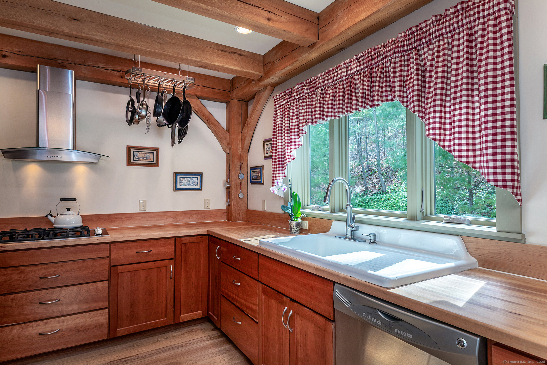 42 Dark Entry Road, Cornwall, Connecticut image 15