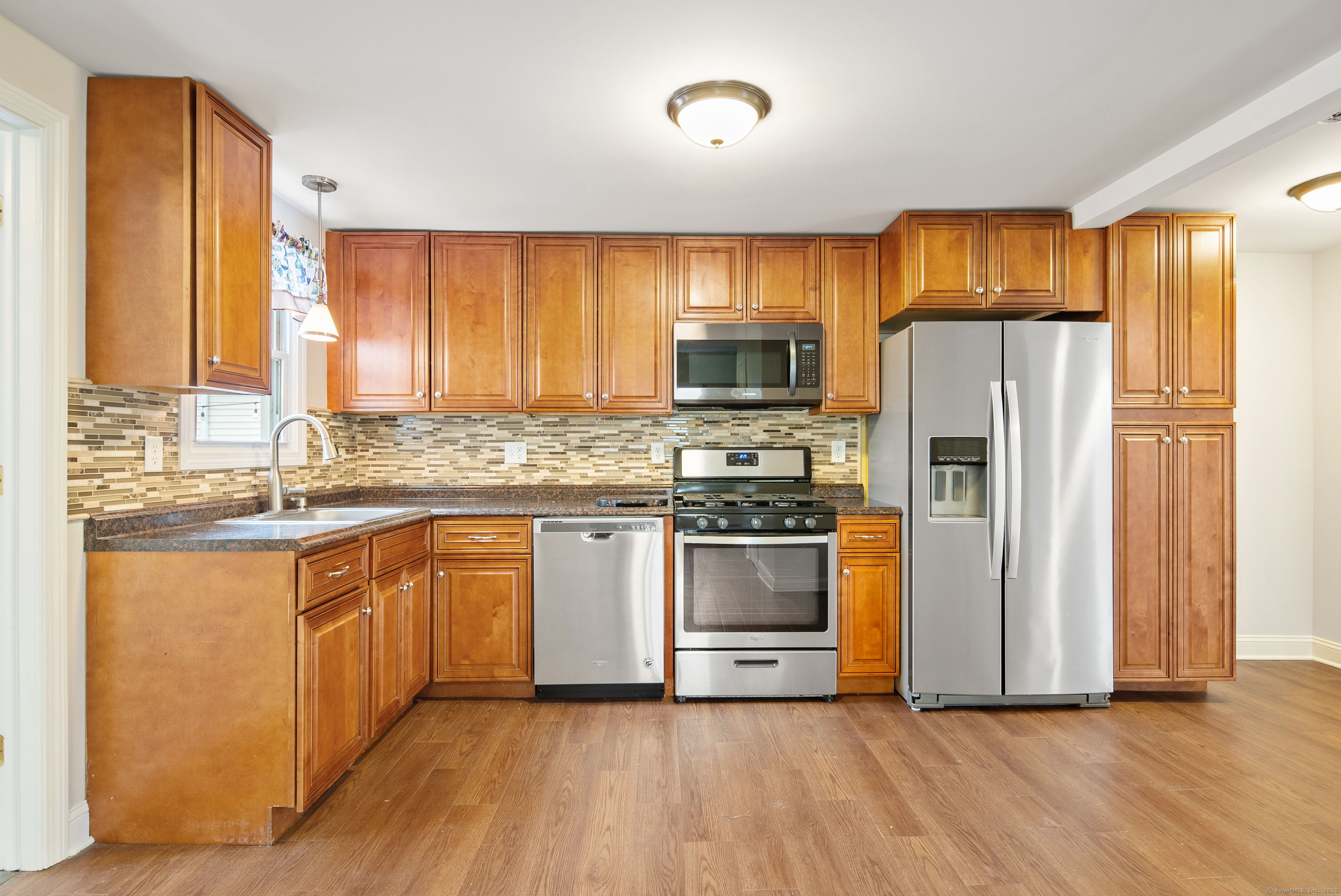 218 White Street, West Haven, Connecticut image 3