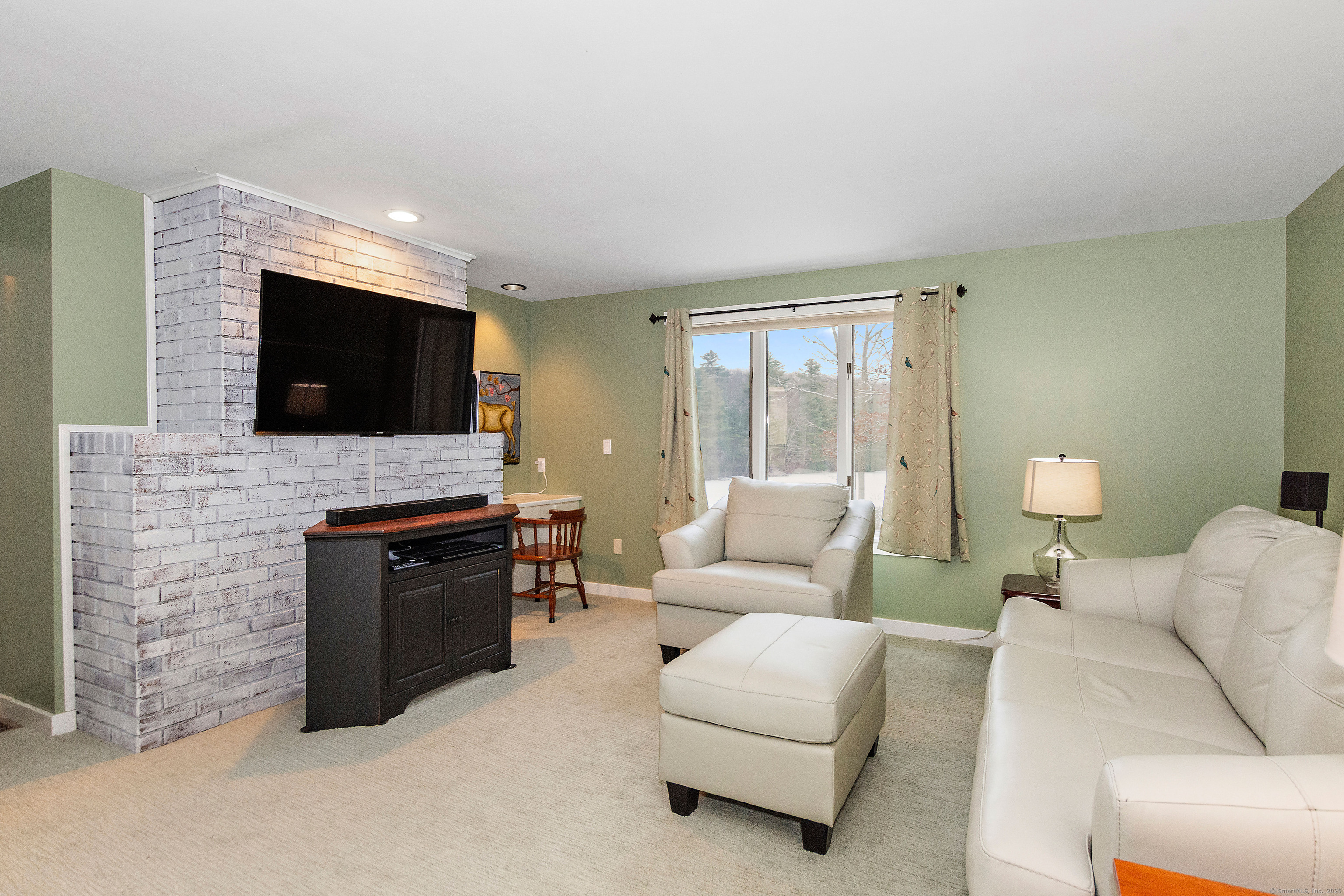 513 Buckley Highway, Union, Connecticut image 17