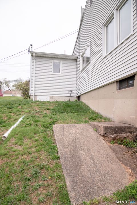 Tiny photo for 132 Kings Highway, North Haven, CT 06473 (MLS # 24169123)