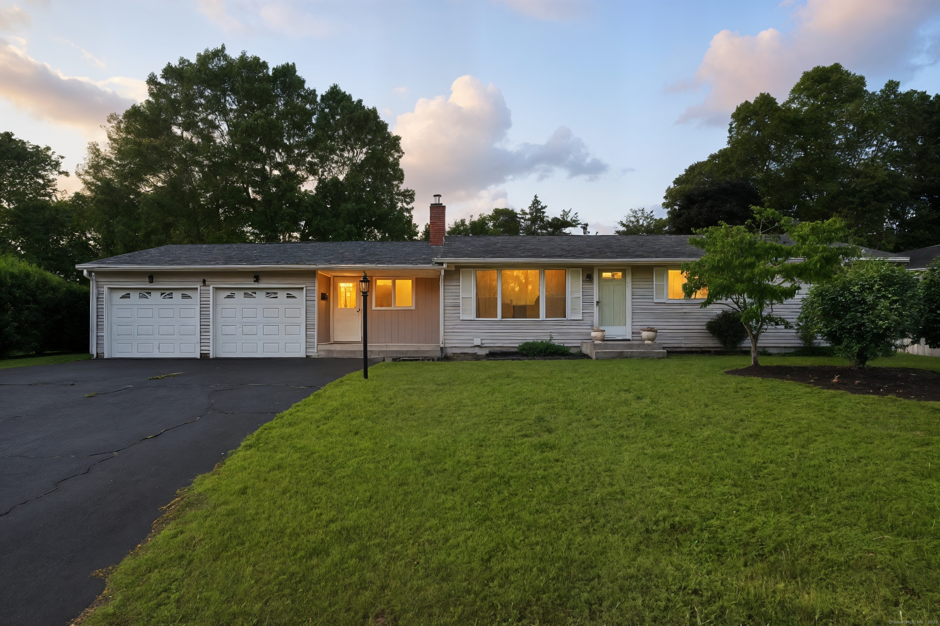 60 Roosevelt Boulevard
