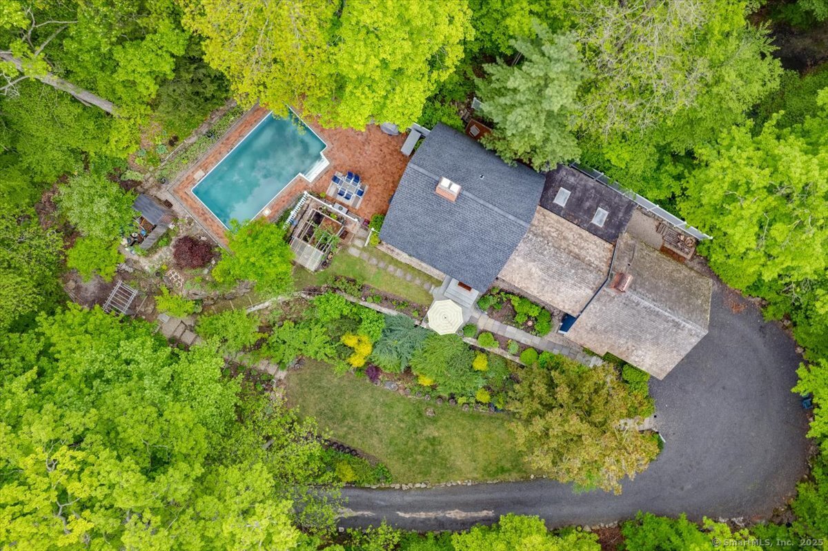 286 Limestone Road