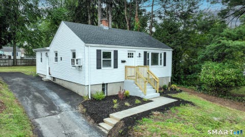 Photo of 1008 N Worthy Street, Windsor, CT 06095 (MLS # 24194859)