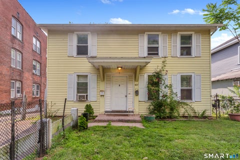 Photo of 427 Zion Street, Hartford, CT 06106 (MLS # 24185375)