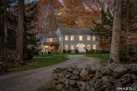 Photo of 5 Wheat Lane, Darien, CT 06820 (MLS # 24155300)