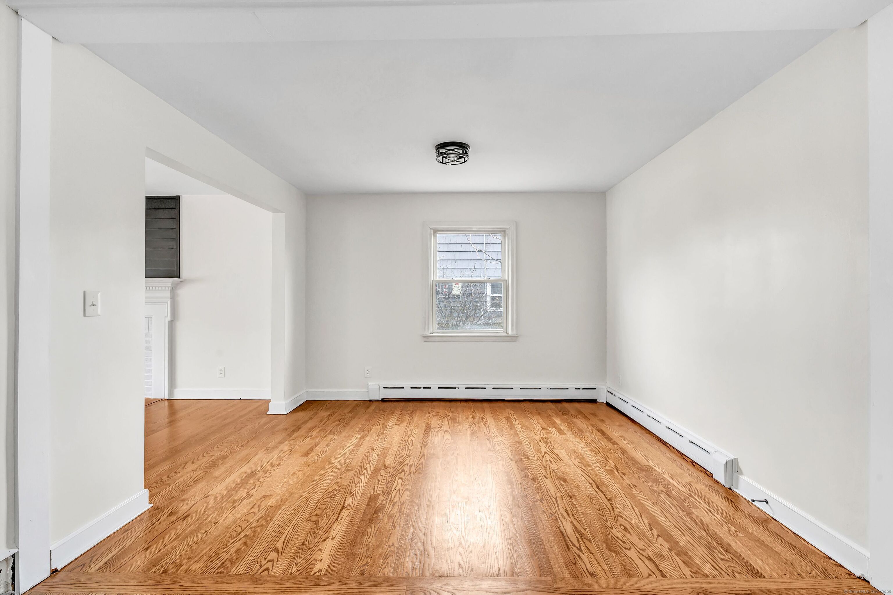 175 Crestview Drive, Bridgeport, Connecticut image 9