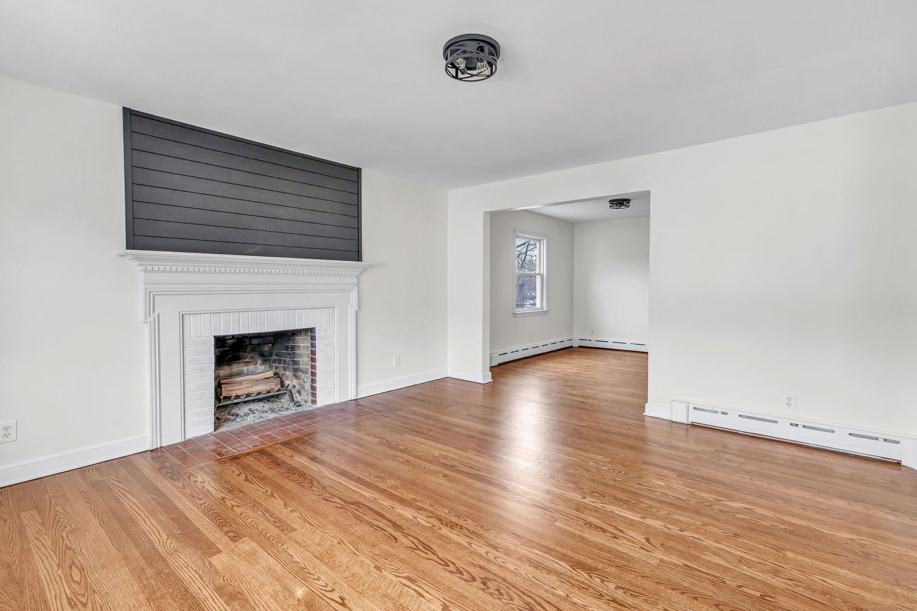 175 Crestview Drive, Bridgeport, Connecticut image 6
