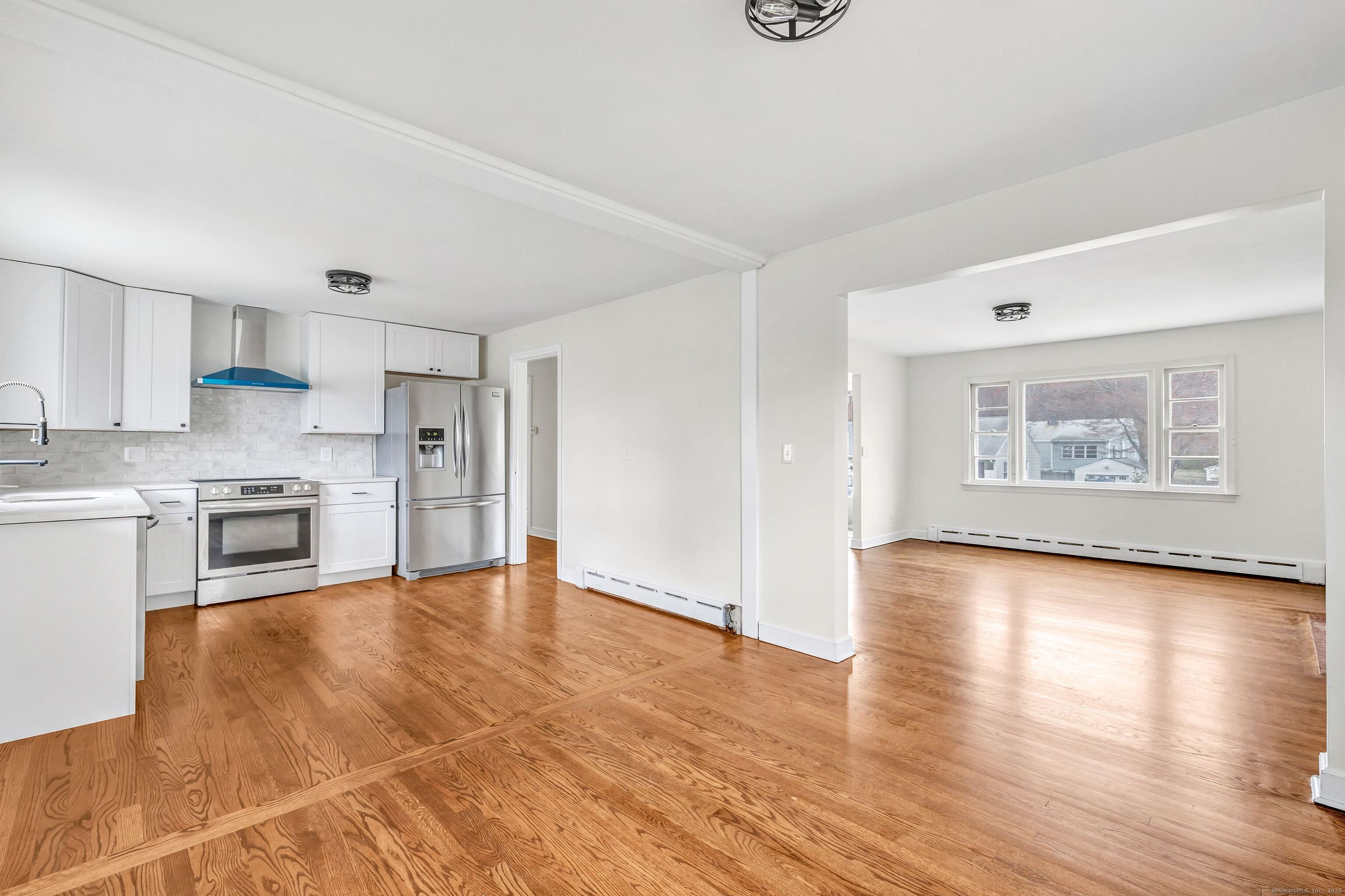 175 Crestview Drive, Bridgeport, Connecticut image 11