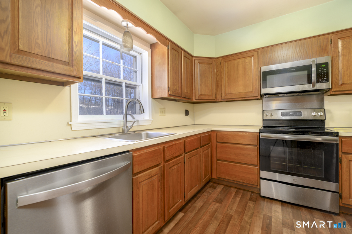 3 Valley View Road APT 45