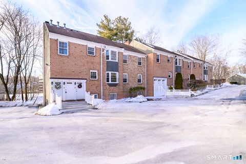 Photo of 3 Valley View Road #APT 45, Norwalk, CT 06851 (MLS # 24153411)