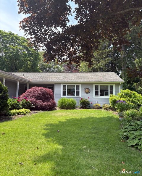 Photo of 130 Parkway S, New London, CT 06320 (MLS # 24153044)