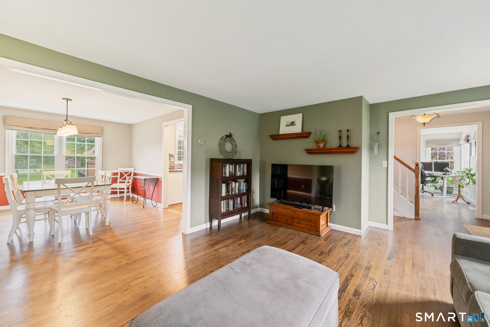 27 South Pond Circle