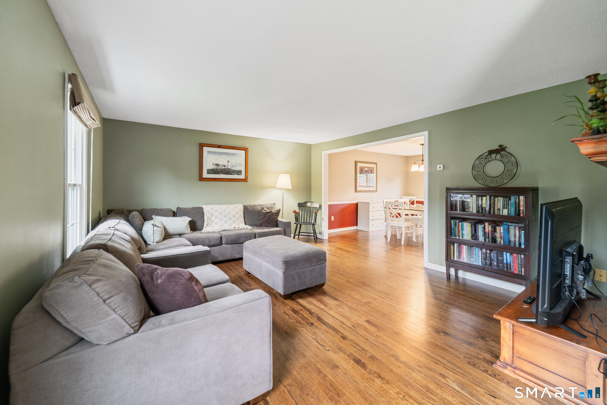 27 South Pond Circle