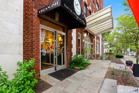 Tiny photo for 881 Lafayette Boulevard #5H, Bridgeport, CT 06604 (MLS # 24183763)