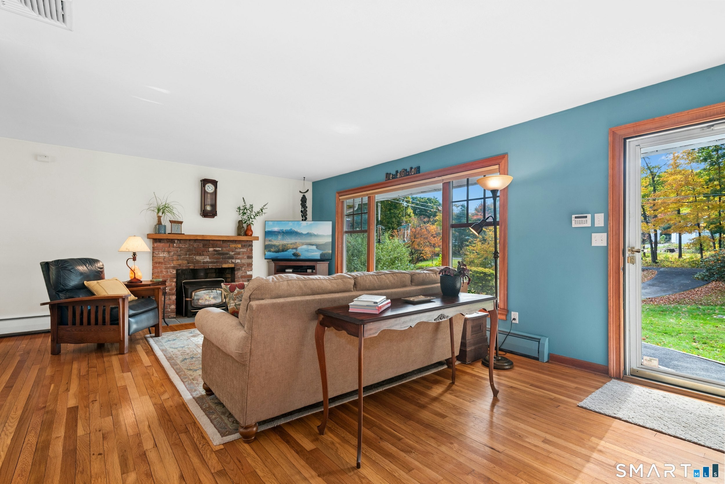 35 Aspen Ledges Road