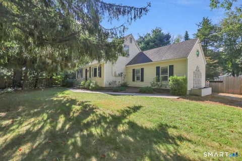 Photo of 1 Briarcliffe Trail, Old Saybrook, CT 06475 (MLS # 24208270)