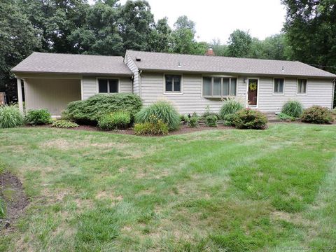 A home in South Windsor