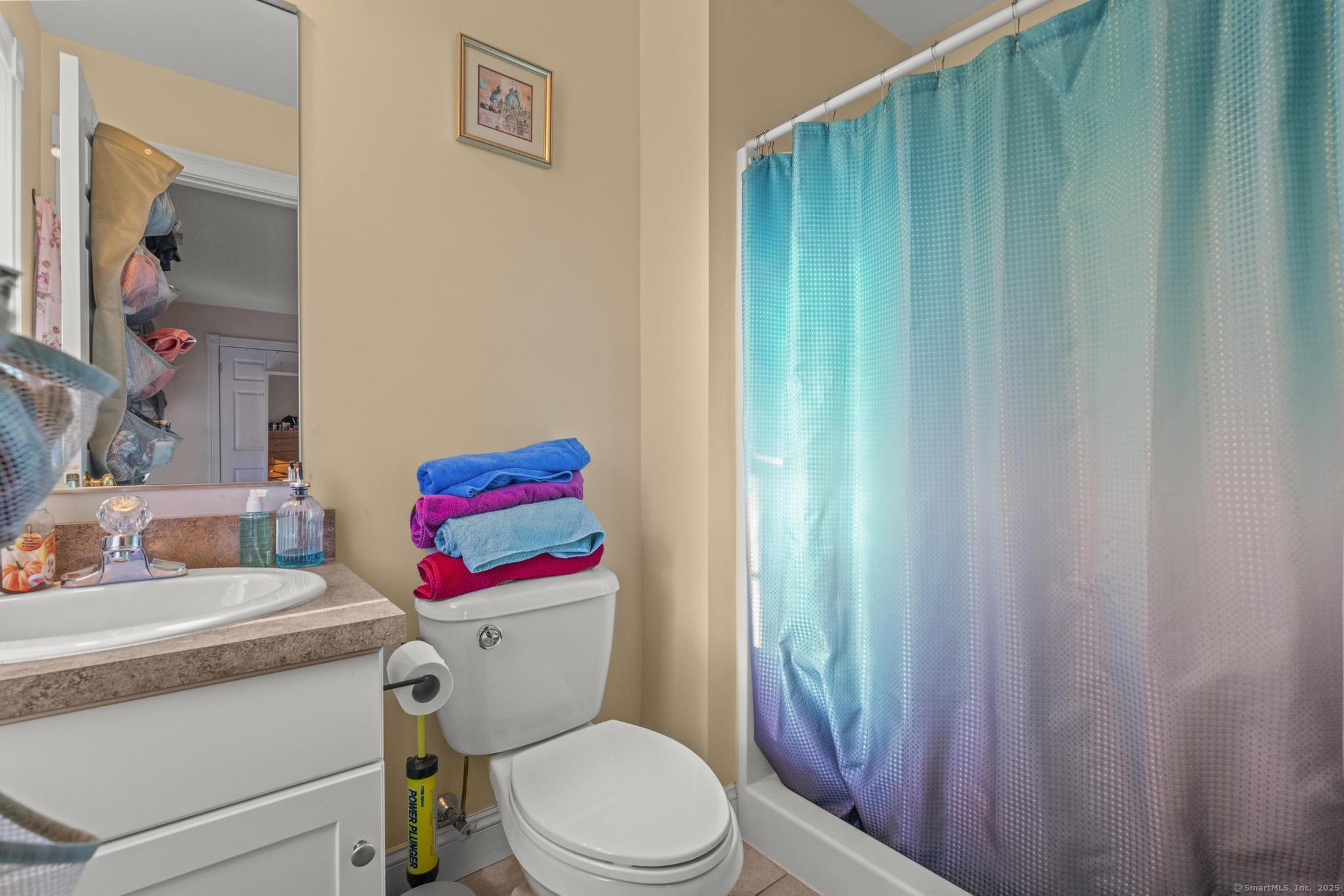 22 Mathieu Lane, East Hampton, Connecticut image 18