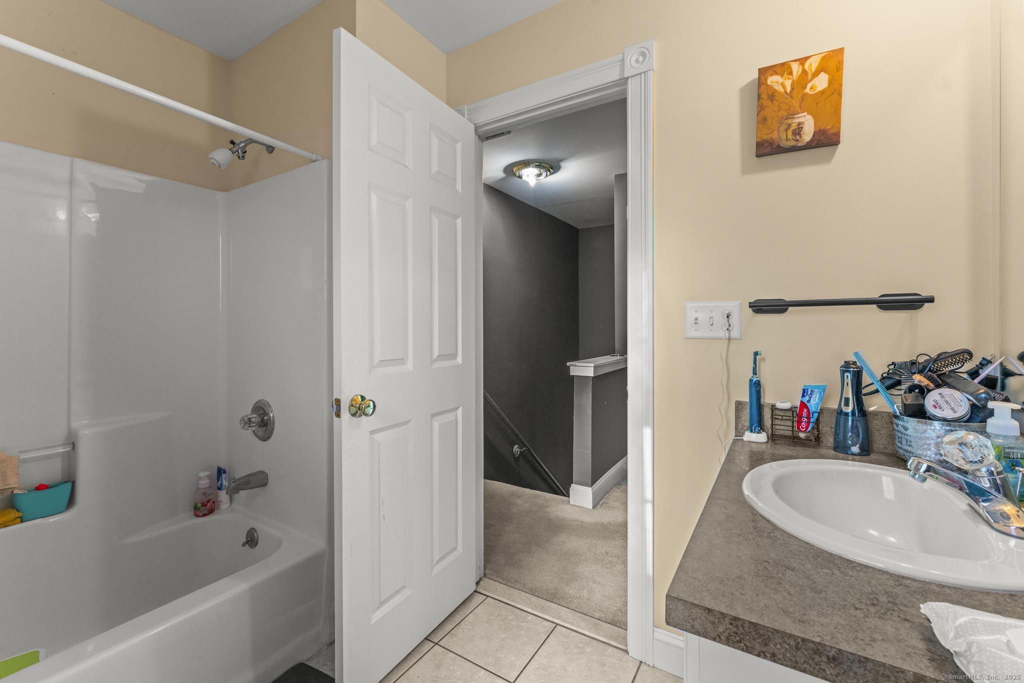 22 Mathieu Lane, East Hampton, Connecticut image 20