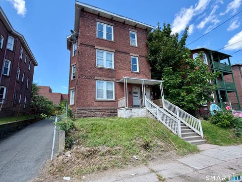 Photo of 179-181 Babcock Street #3, Hartford, CT 06106 (MLS # 24200742)