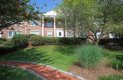 A home in New Canaan