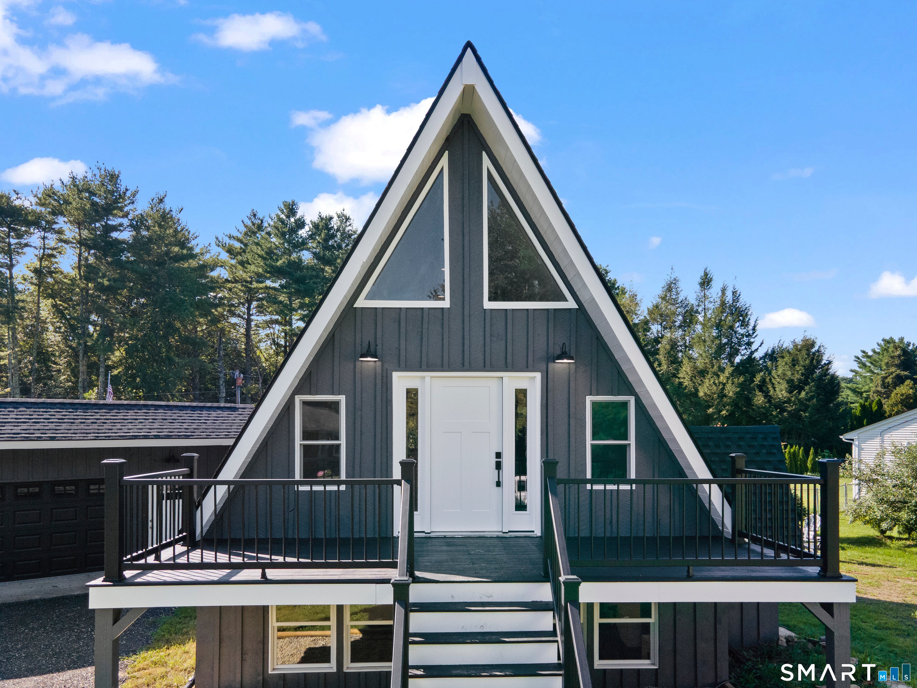 13 Lewis Avenue