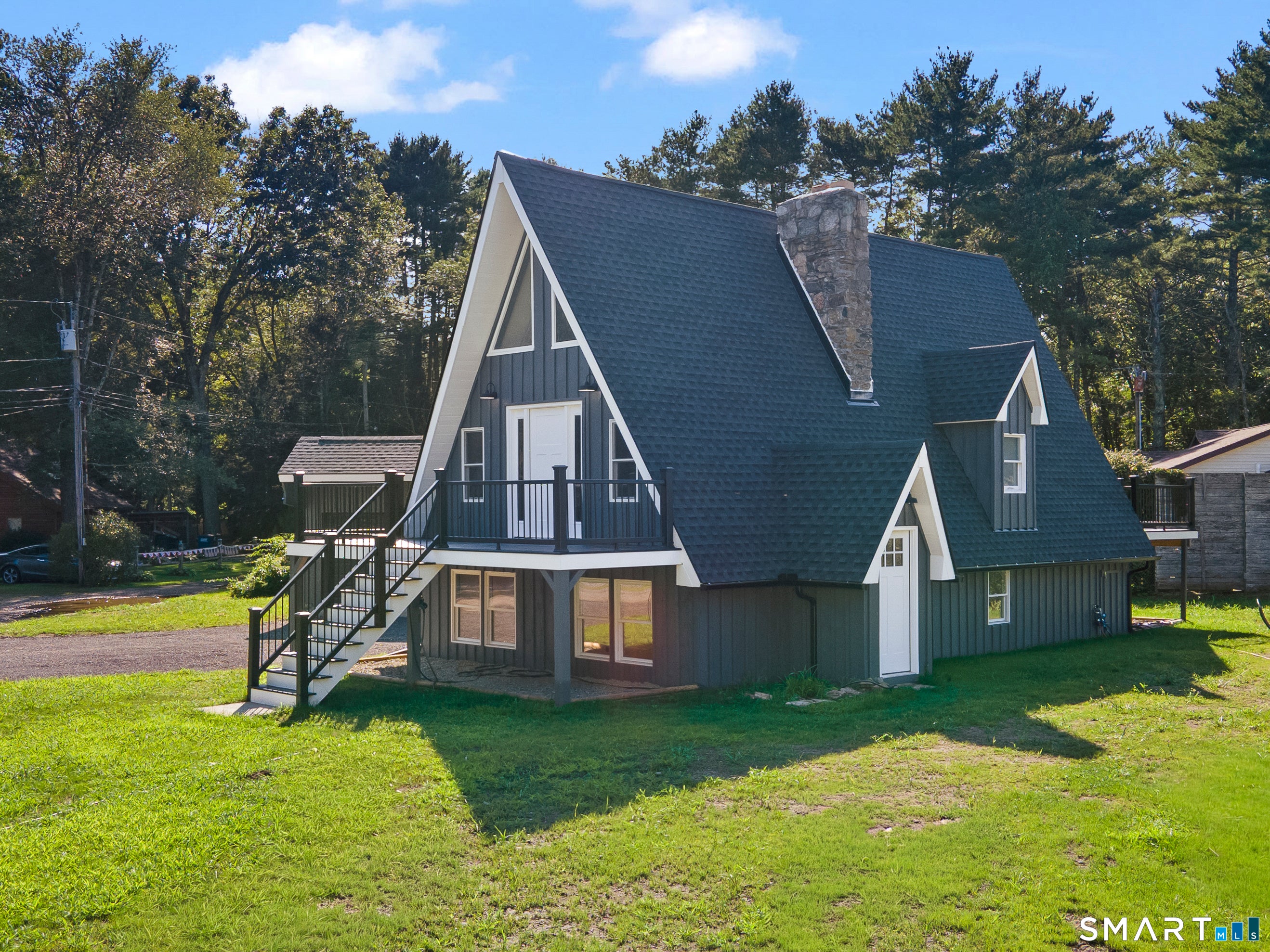13 Lewis Avenue