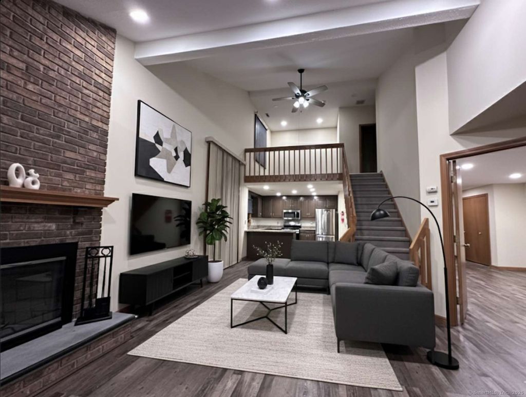 Photo of 21 Ivy Lane #21, South Windsor, CT 06074 (MLS # 24136006)