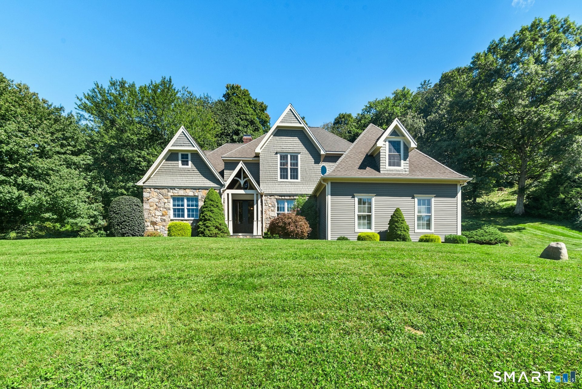 5 Wentworth Drive