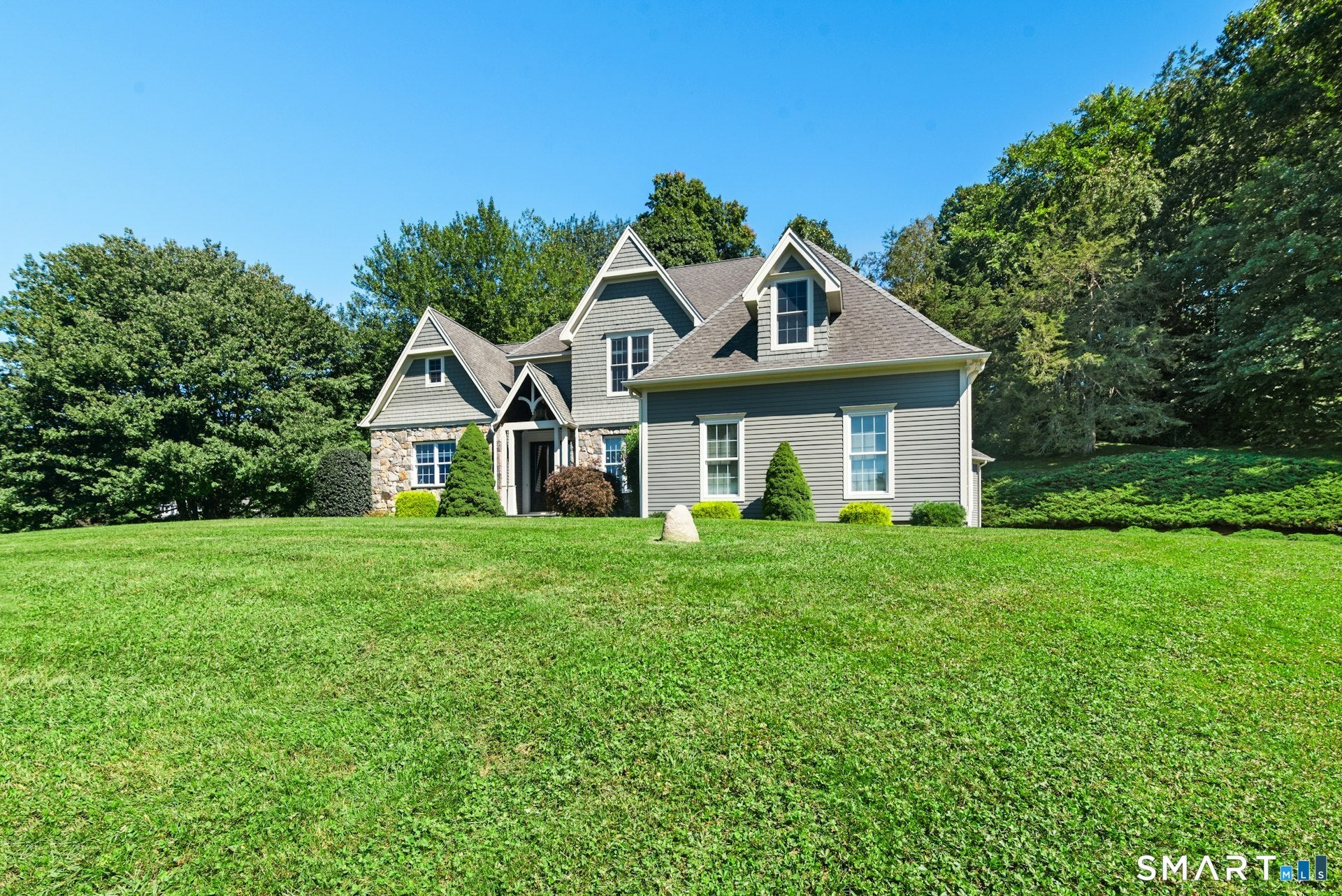 5 Wentworth Drive
