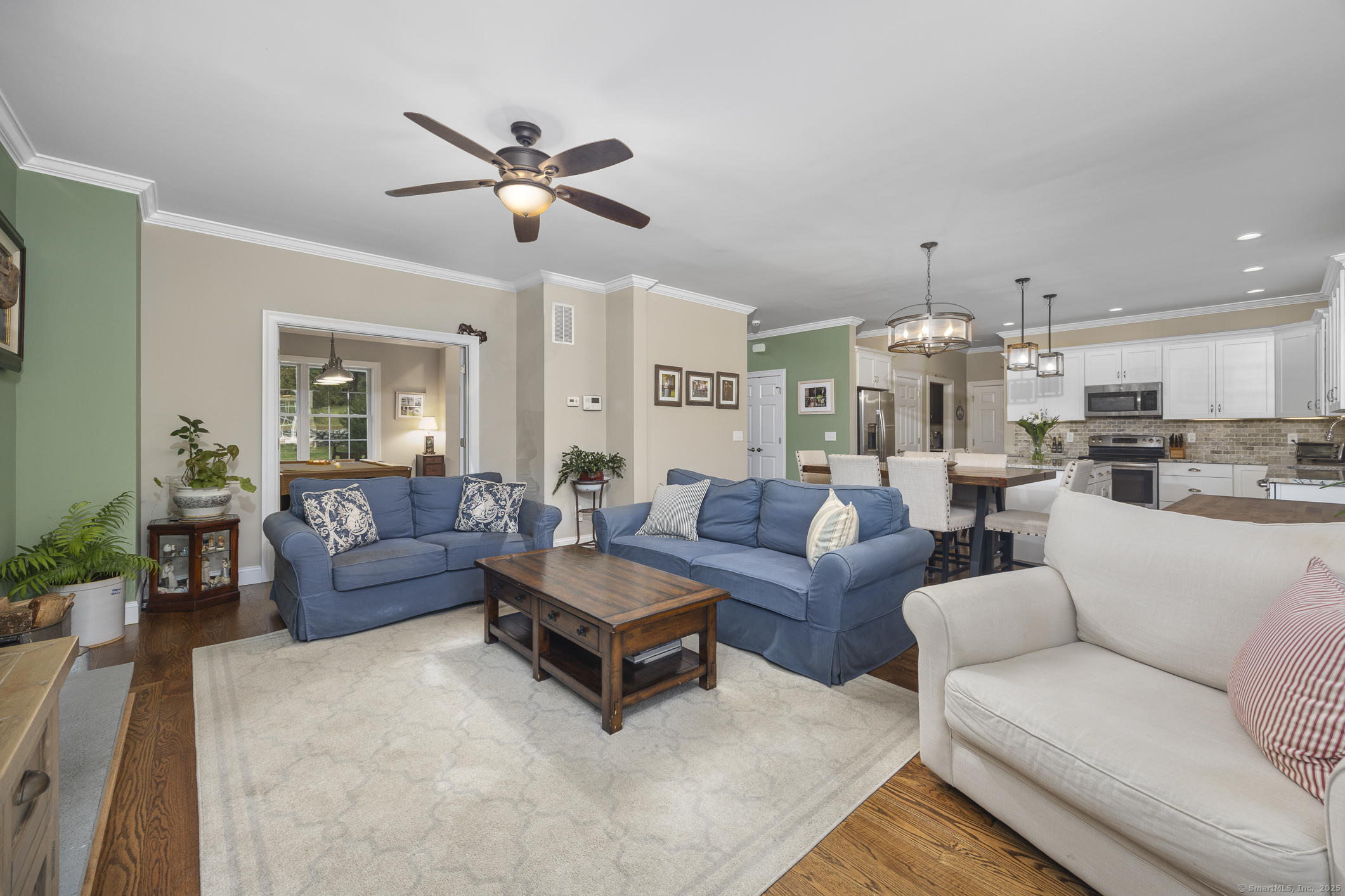 Bethel, Connecticut 06801, United States, 5 Bedrooms Bedrooms, ,3 BathroomsBathrooms,Residential,Pending,227264