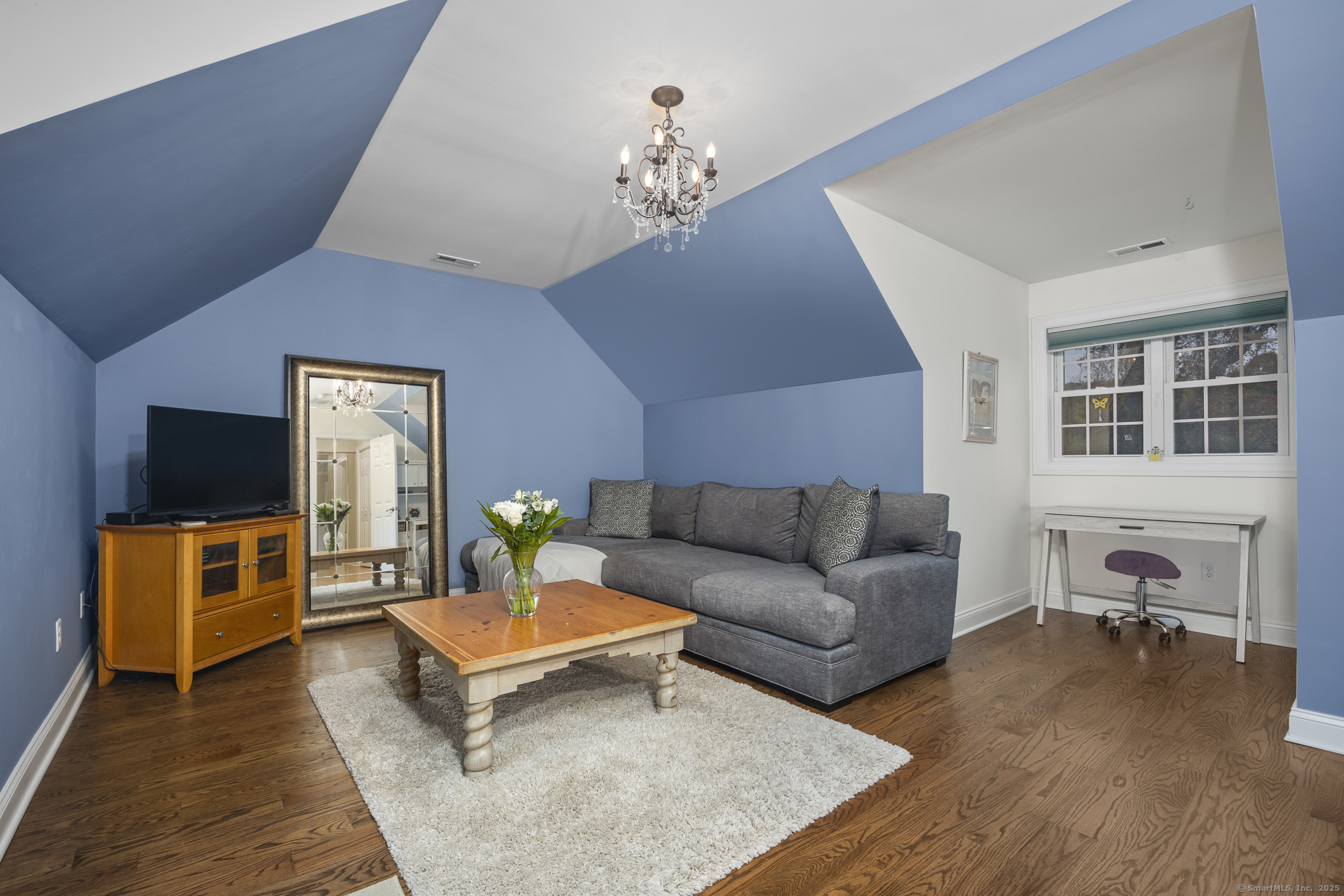 Bethel, Connecticut 06801, United States, 5 Bedrooms Bedrooms, ,3 BathroomsBathrooms,Residential,Pending,227264