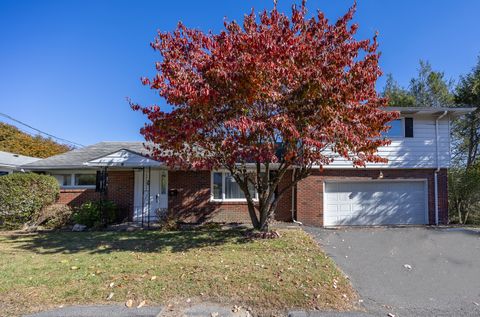 Photo of 81 Esther Avenue, Waterbury, CT 06708 (MLS # 24136140)