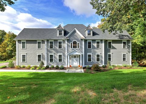 Photo of 78 Old Tree Farm Lane, Trumbull, CT 06611 (MLS # 24133477)