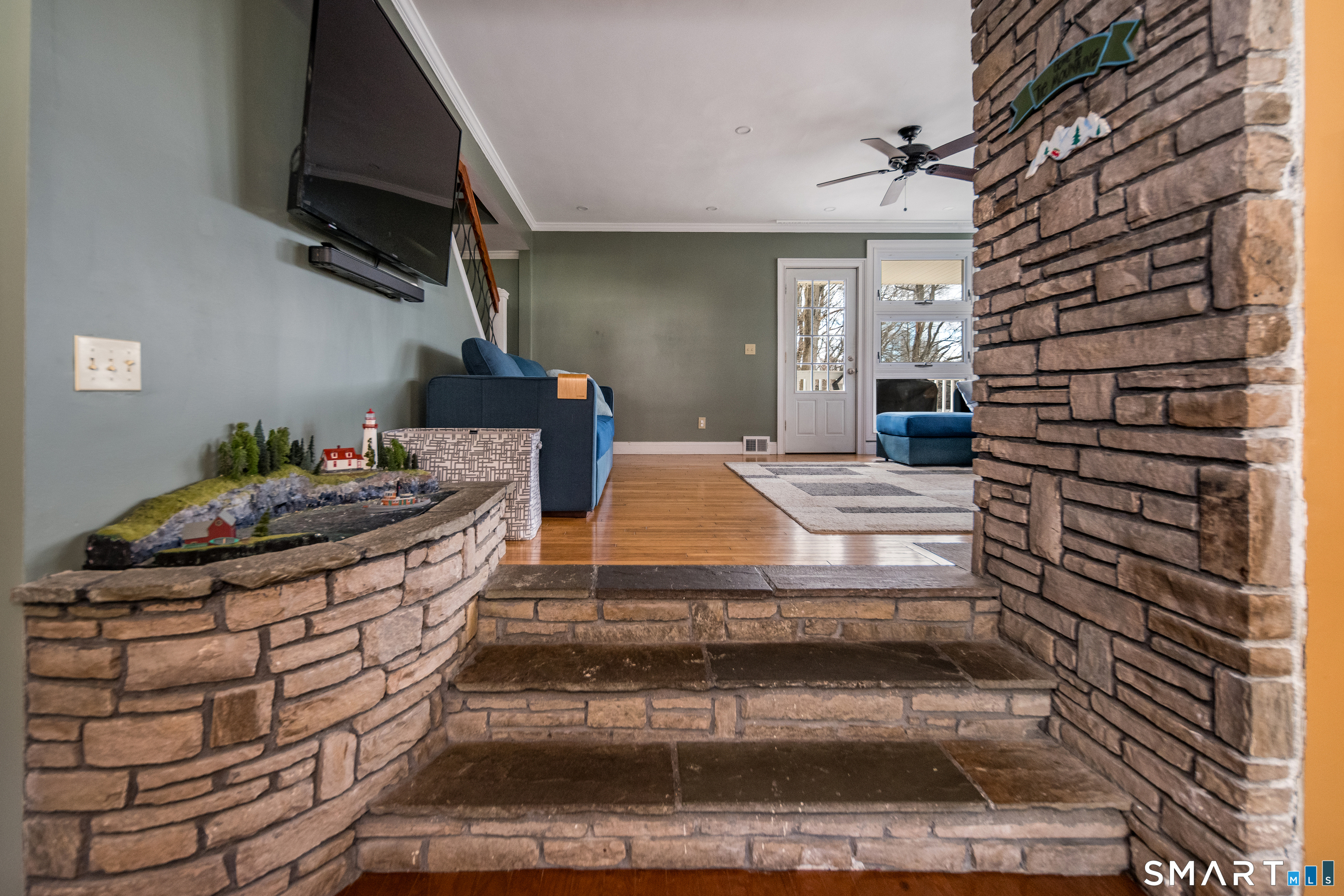 27 Trading Cove Drive