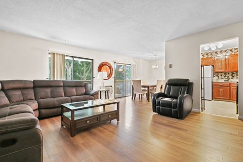 187 Flax Hill Road APT D5, Norwalk, CT 06854 - #: 24121510