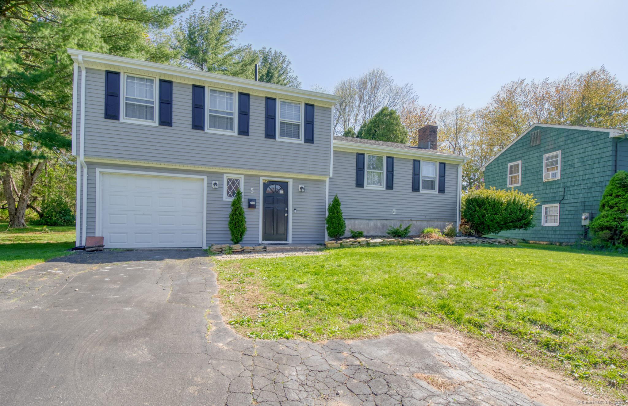 5 Blue Orchard Drive, Middletown, Connecticut image 2