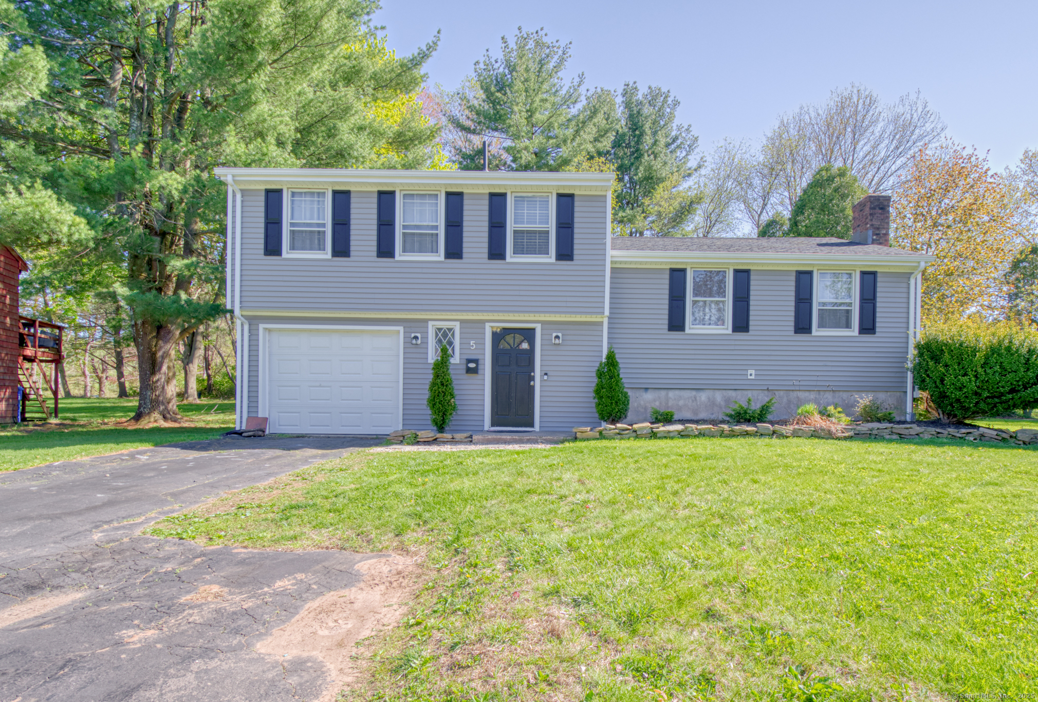 5 Blue Orchard Drive, Middletown, Connecticut image 1