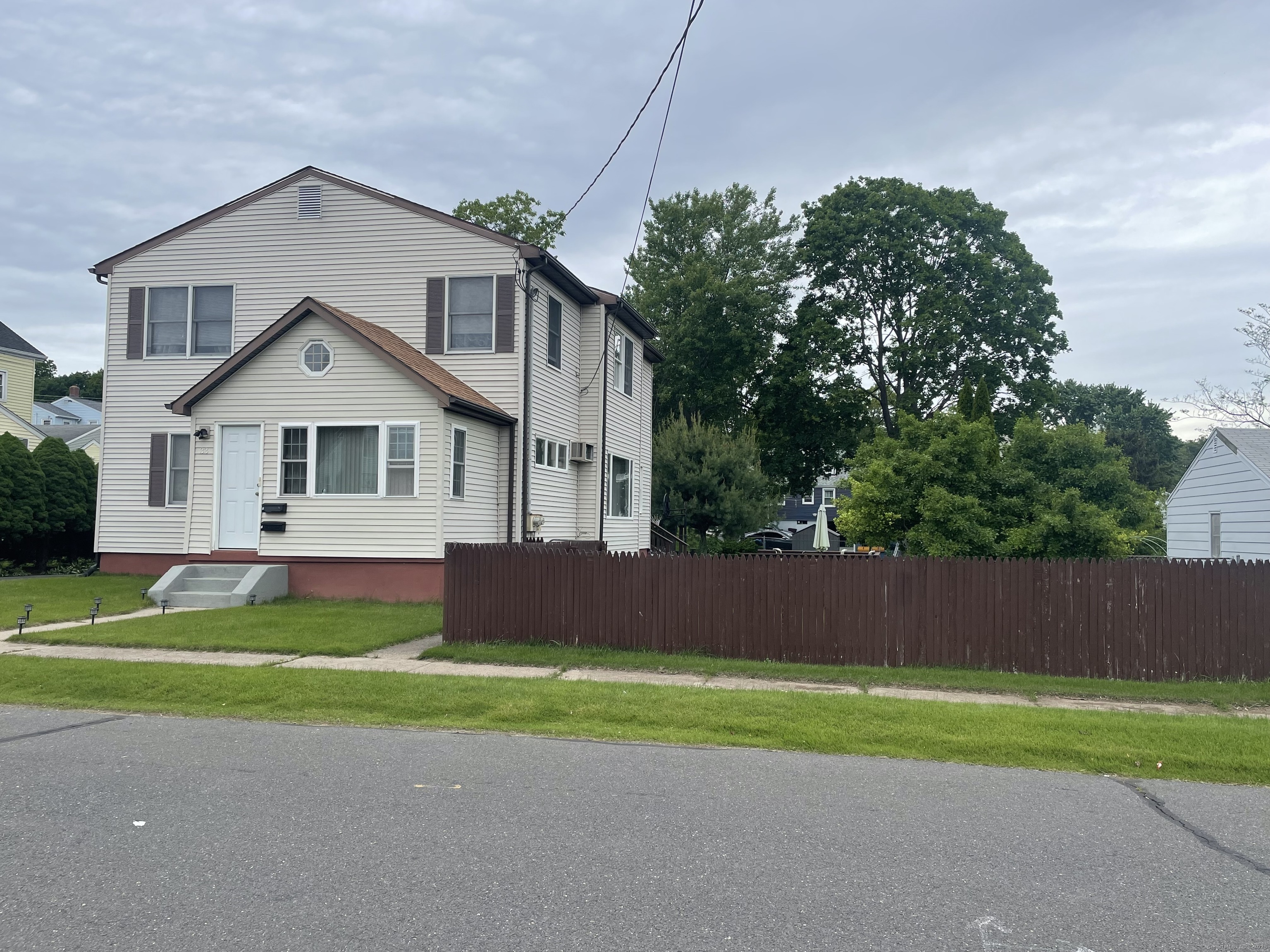 33 Belmont Street