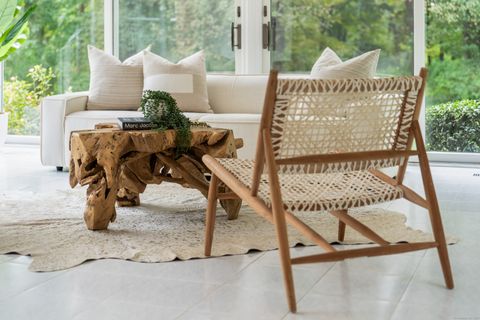 Tiny photo for 650 Laurel Road, New Canaan, CT 06840 (MLS # 24117341)