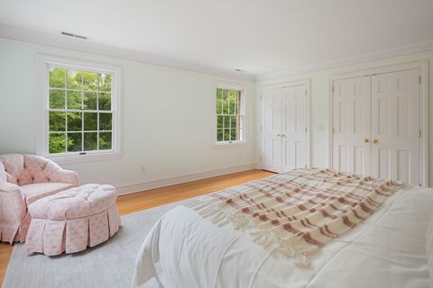 Tiny photo for 650 Laurel Road, New Canaan, CT 06840 (MLS # 24117341)