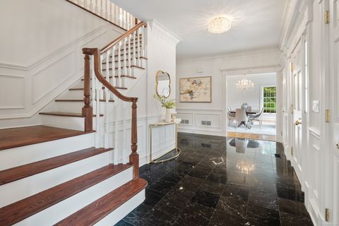 Tiny photo for 650 Laurel Road, New Canaan, CT 06840 (MLS # 24117341)