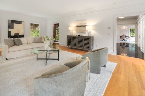 Tiny photo for 650 Laurel Road, New Canaan, CT 06840 (MLS # 24117341)