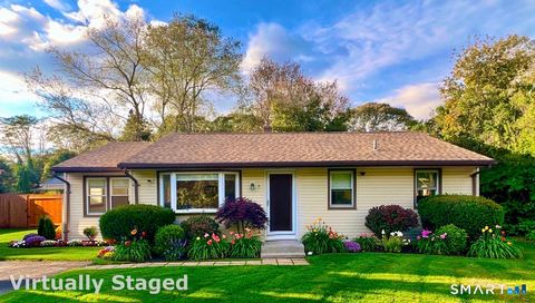Photo of 5 Sunrise Avenue, Old Saybrook, CT 06475 (MLS # 24159189)