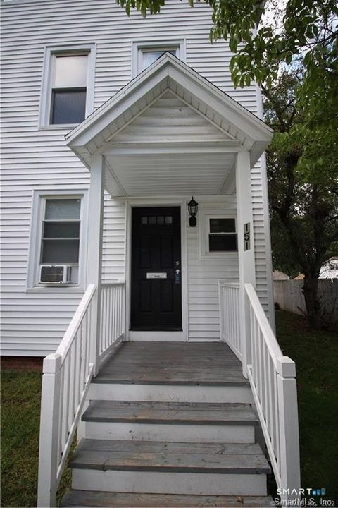 Tiny photo for 151 Quaker Lane S #3rd Floor, West Hartford, CT 06119 (MLS # 24151222)