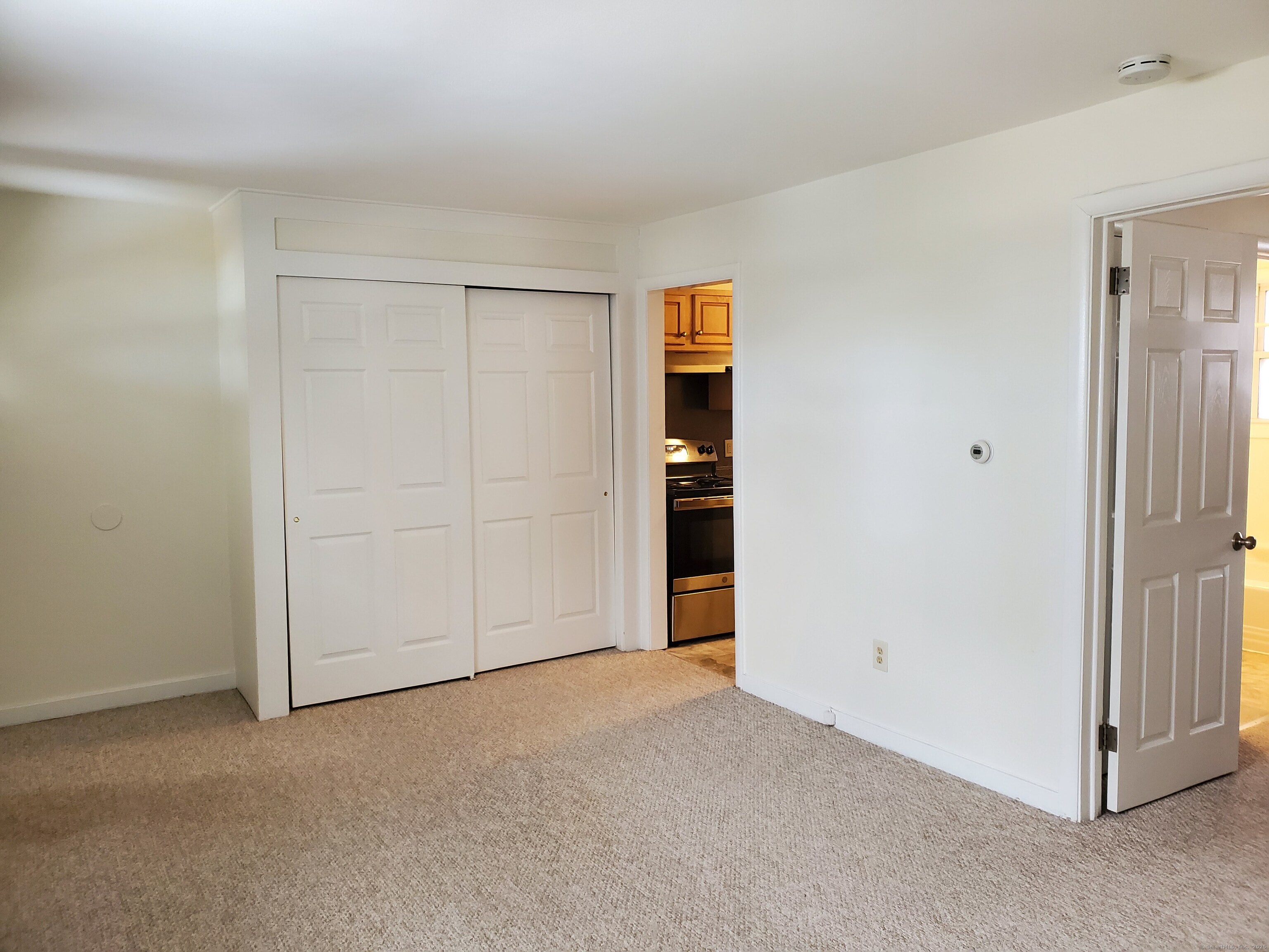 Cheshire, Connecticut 06410, United States, 1 Bedroom Bedrooms, ,1 BathroomBathrooms,Residential,Pending,943