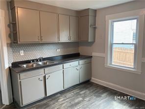 79 North Pond Street