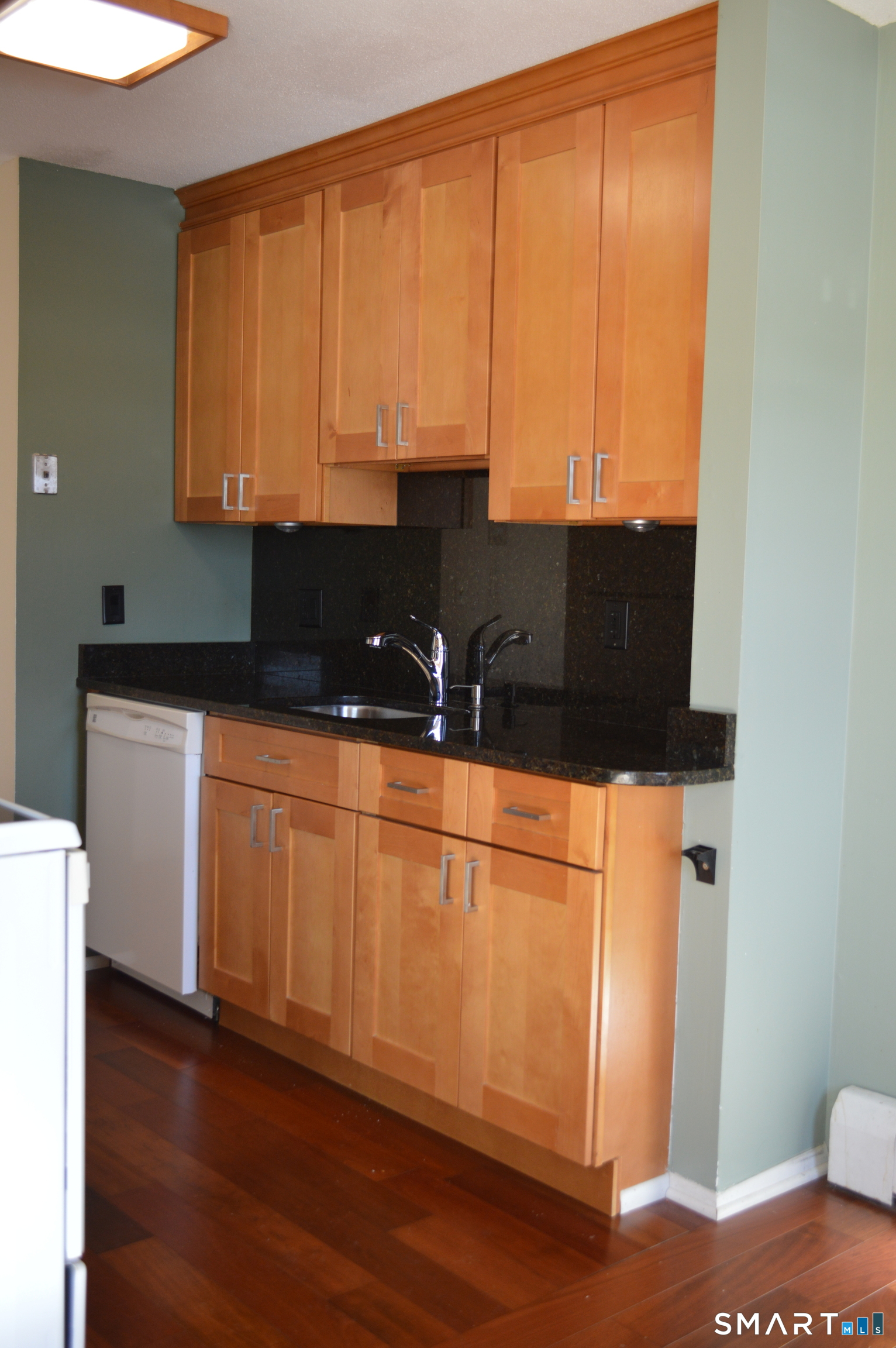 57 Balance Rock Road APT 17