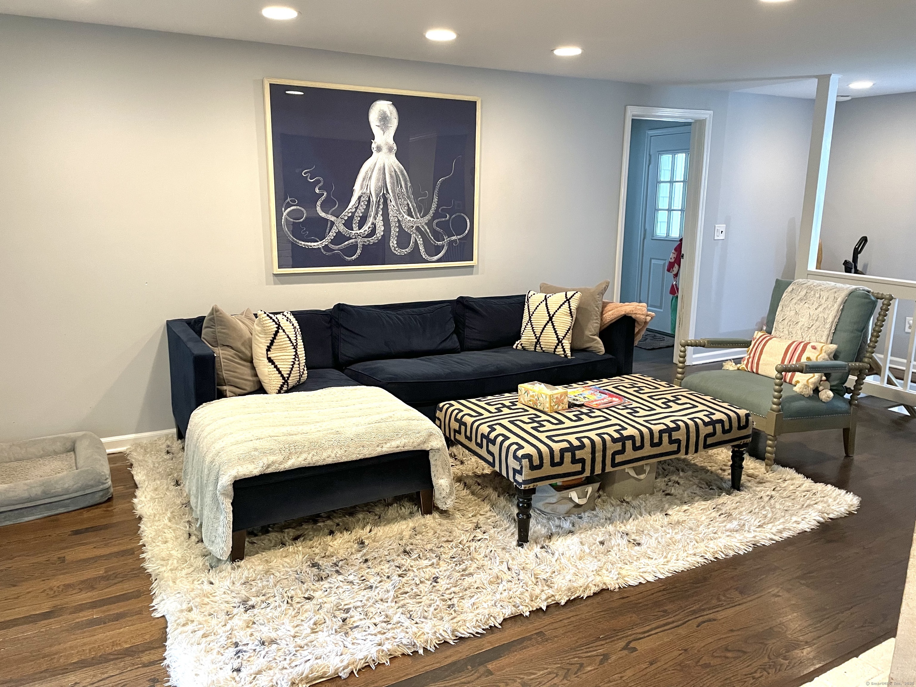 Stamford, Connecticut 06902, United States, 4 Bedrooms Bedrooms, ,4 BathroomsBathrooms,Residential,Active,197308